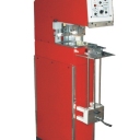 AG-211 con pie