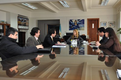 La ministra Giorgi recibió al intendente de Navarro